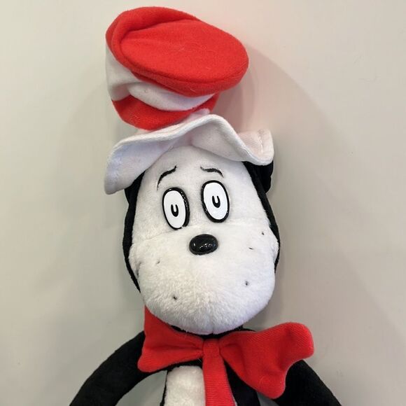 The Cat In The Hat Plush Universal Studios-Dreamworks. Size 19” - Picture 2 of 8